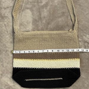 Liz Claiborne purse in great condition.